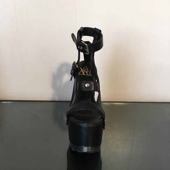 Goth Punk Chunks - Picture 3 of 4